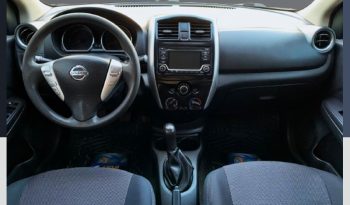 Nissan Versa Advance 2016 lleno