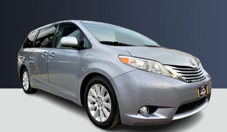 Toyota Sienna Limited 2011