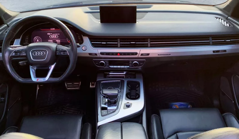 Audi Q7 2018 lleno