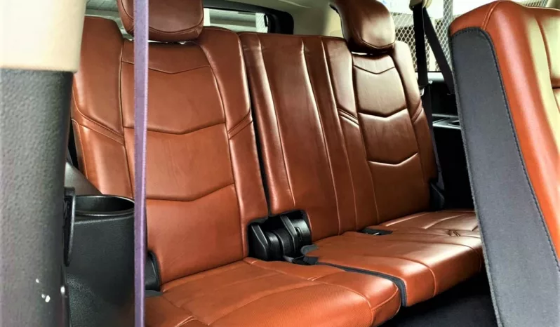 2017 Cadillac Escalade lleno