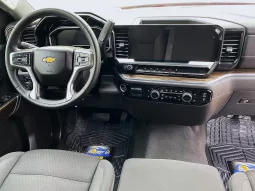 Chevrolet Cheyenne 2023 lleno