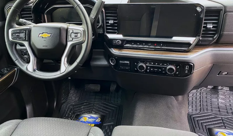 Chevrolet Cheyenne 2023 lleno