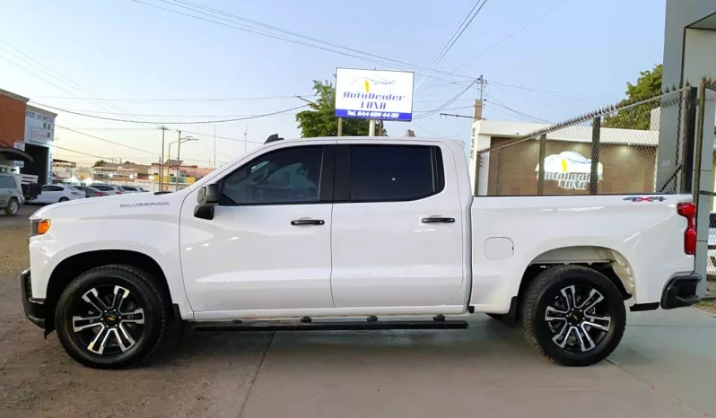 Chevrolet Silverado 2020 lleno