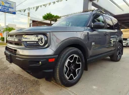 Ford Bronco 2023 lleno