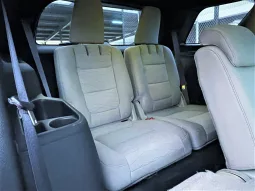 2013 Ford Explorer lleno