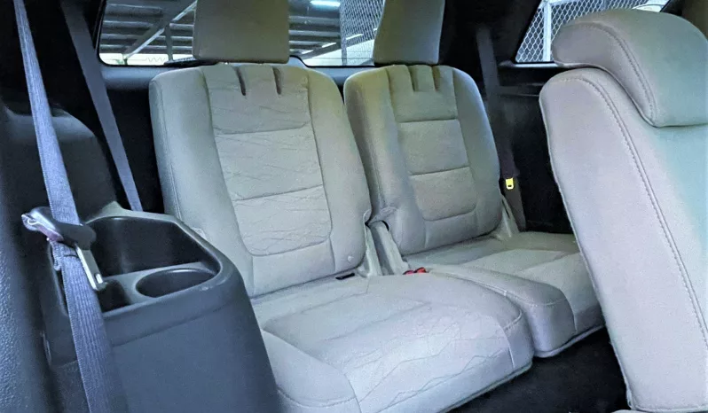 2013 Ford Explorer lleno