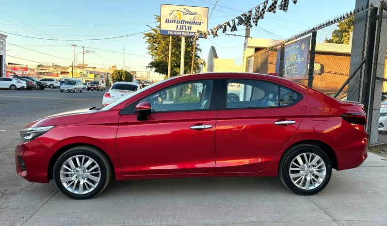 Honda City 2023 lleno