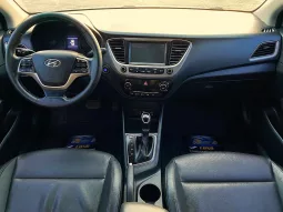 Hyundai Accent 2018 lleno