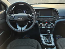 Hyundai Elantra 2020 lleno