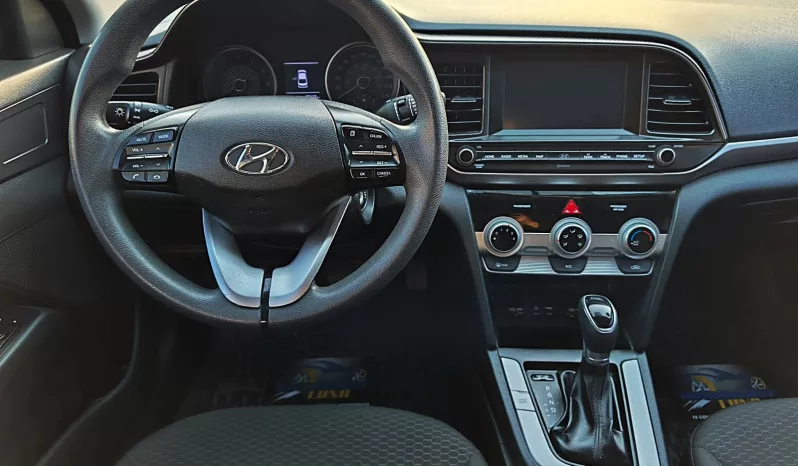 Hyundai Elantra 2020 lleno