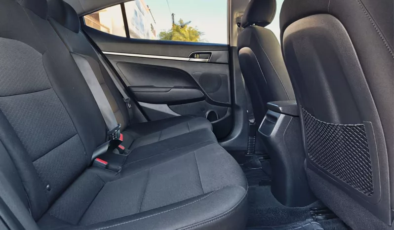 Hyundai Elantra 2020 lleno
