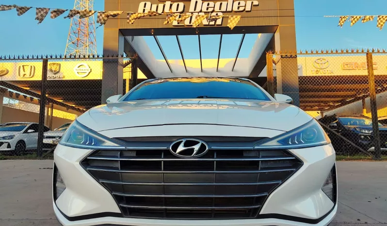 Hyundai Elantra 2020 lleno