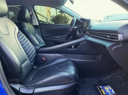 Hyundai Elantra 2023 lleno