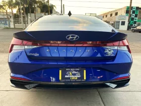 Hyundai Elantra 2023