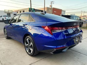 Hyundai Elantra 2023
