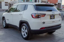 Jeep Compass 2021 lleno