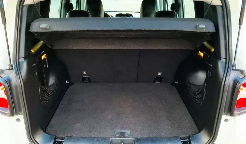 Jeep Renegade Latitude, 2022 lleno