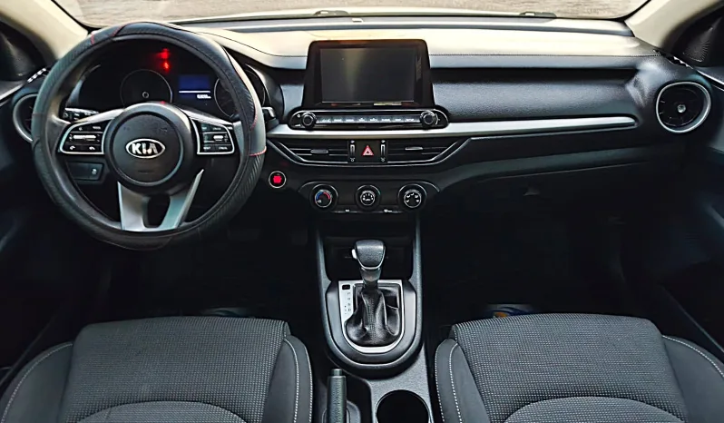 Kia Forte 2021 lleno