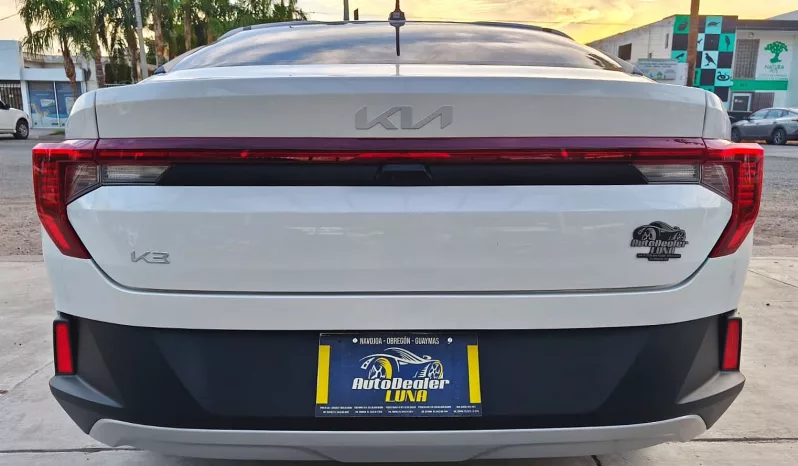 Kia K3 2024 lleno