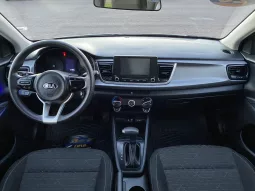 Kia Rio 2020 lleno
