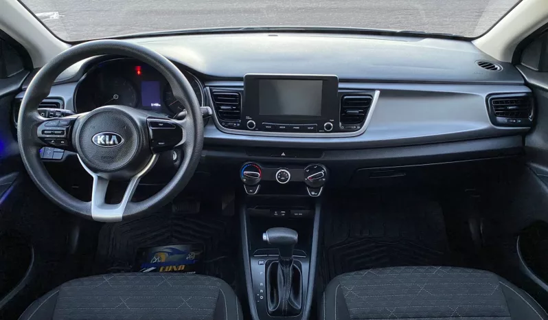Kia Rio 2020 lleno