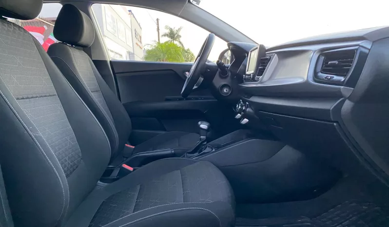 Kia Rio 2020 lleno
