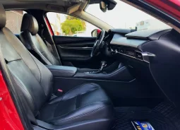 Mazda 2020 lleno