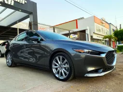 Mazda 2023