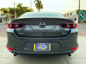 Mazda 2023
