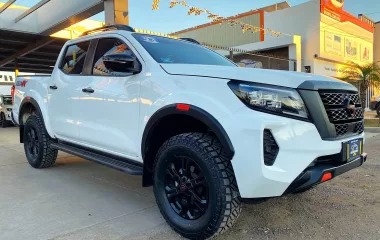 Nissan Frontier 2023