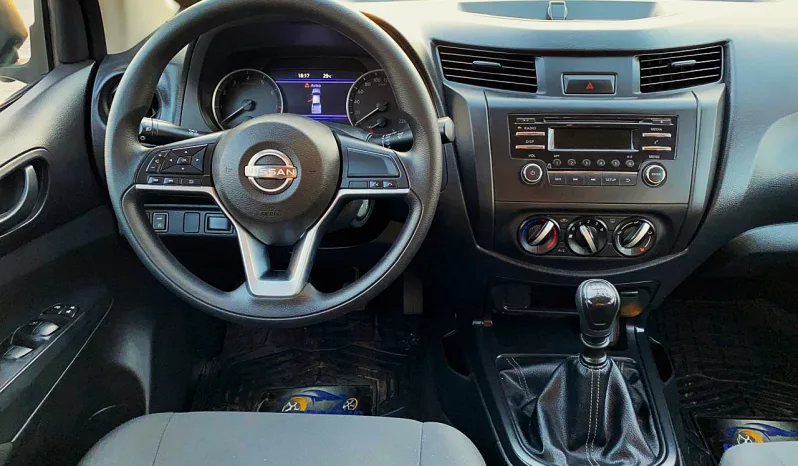 Nissan Frontier 2023 lleno