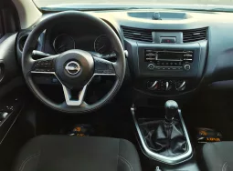 Nissan Frontier 2023 lleno