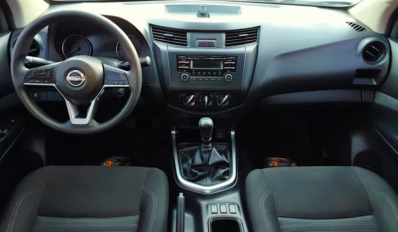 Nissan Frontier 2023 lleno