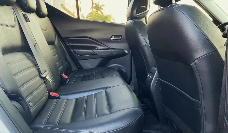 Nissan Kicks 2023 lleno