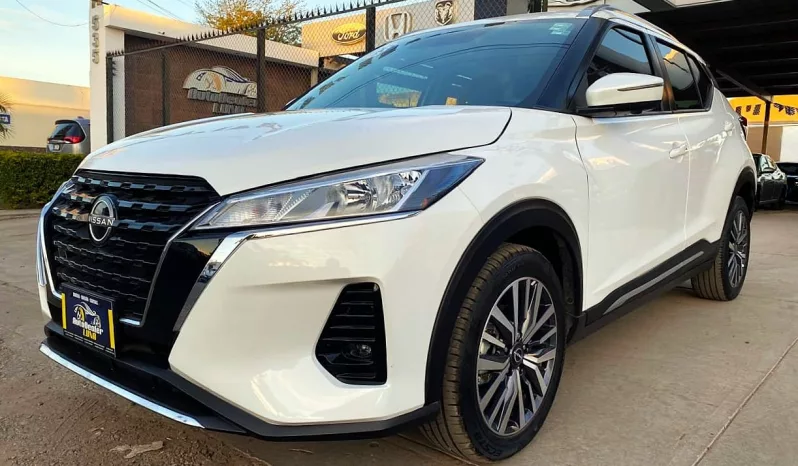 Nissan Kicks 2023 lleno