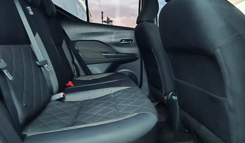 Nissan Kicks 2017 lleno