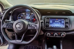 Nissan Kicks 2023 lleno