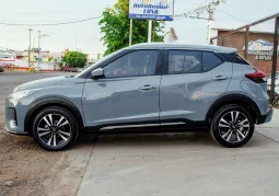 Nissan Kicks 2023 lleno