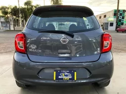 Nissan March 2018 lleno
