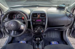 Nissan March 2018 lleno