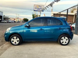 Nissan March 2020 lleno