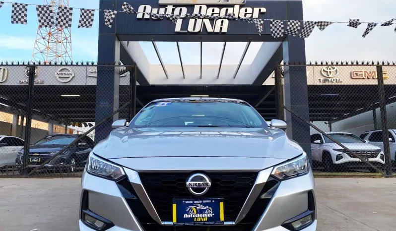 Nissan Sentra 2021 lleno