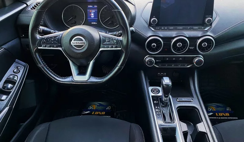 Nissan Sentra 2023 lleno