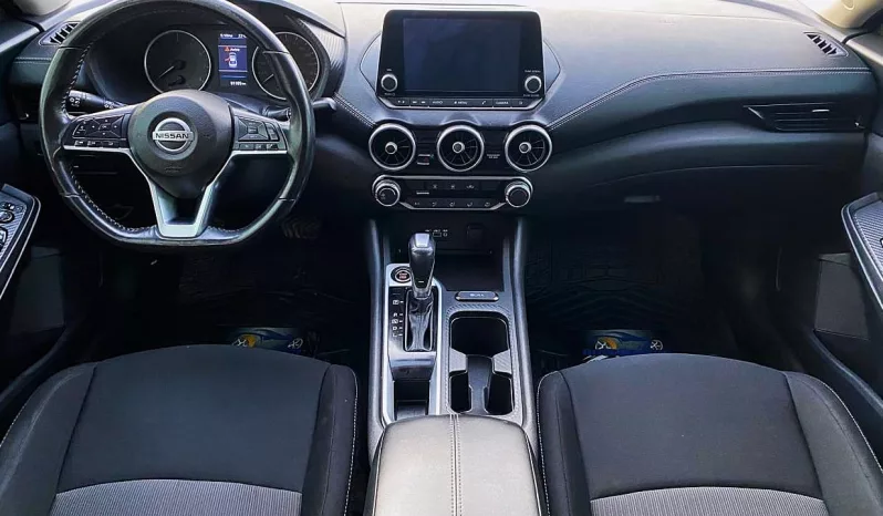 Nissan Sentra 2023 lleno