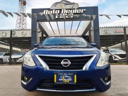 Nissan Versa 2018 lleno