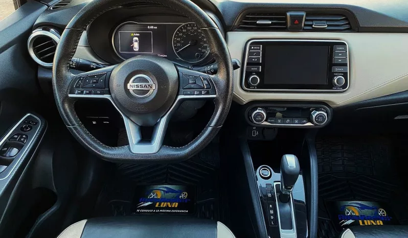 Nissan Versa 2022 lleno