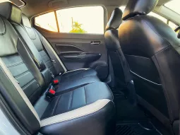 Nissan Versa 2022 lleno