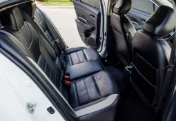 Nissan Versa 2020 lleno