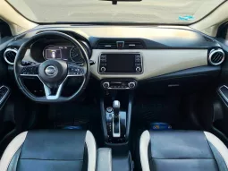 Nissan Versa 2021 lleno