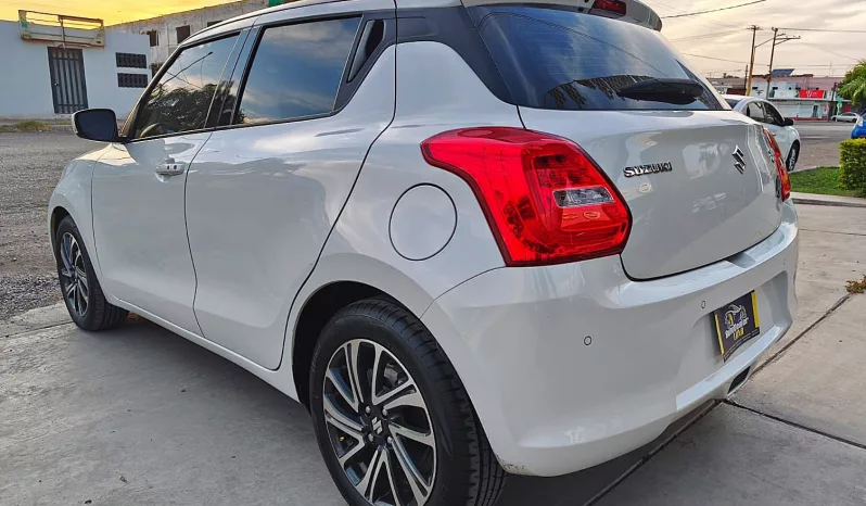 Suzuki Swift 2023 lleno